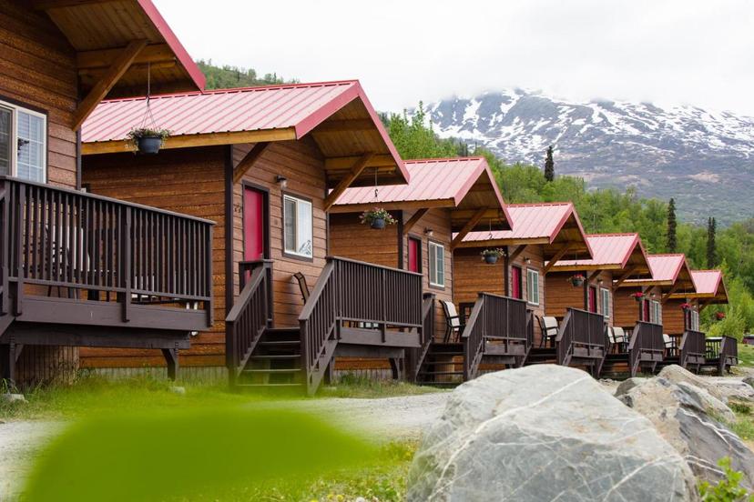 Alaska Glacier Lodge thumbnail