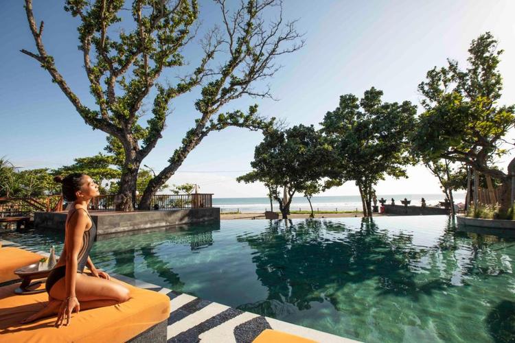 Upgrade: Hotel Indigo Bali Seminyak Beach ***** thumbnail