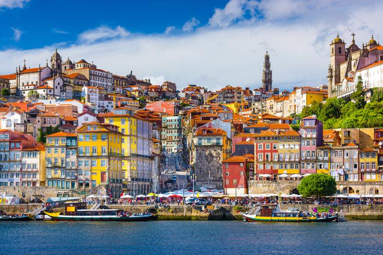 Portos Altstadt: Jetzt wird's bunt! 