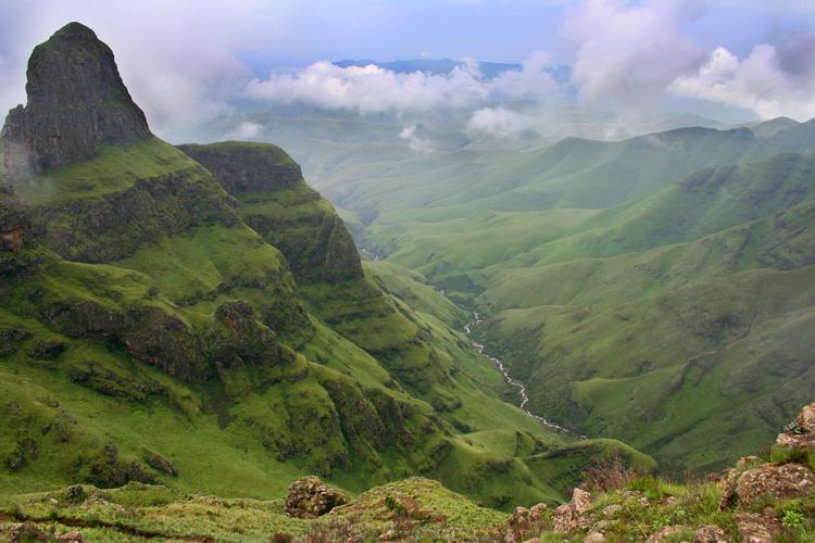 Drakensberge: Nebelverhangene Schönheit