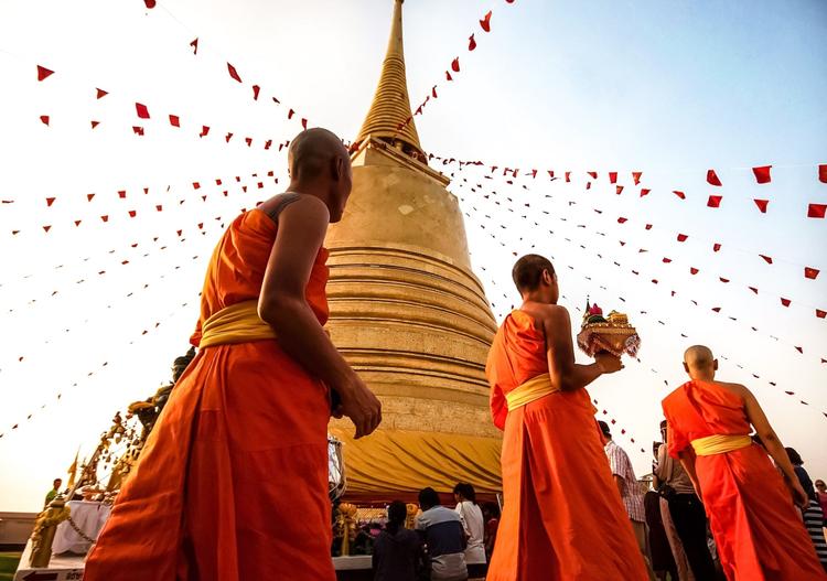 Golden Touch: Bangkok's Wat Saket 