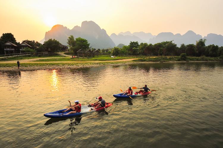 Float away: Nam Song River