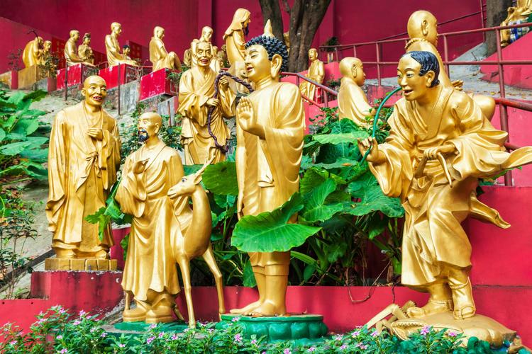 Beeindruckend: Ten Thousand Buddhas Monastery