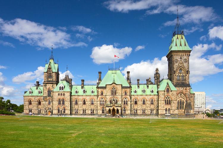 Must-See in Ottawa: Parliament Hill