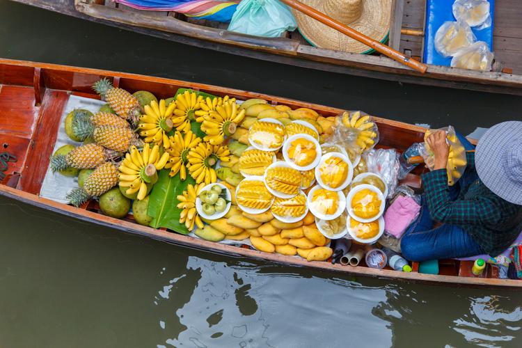 Floating Market: Alles frisch vom Boot!