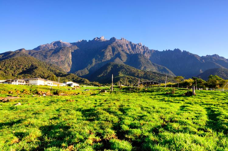 Mt. Kinabalu: Am Fuße des Riesens