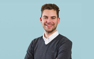 Jan Winkelhake Card Image