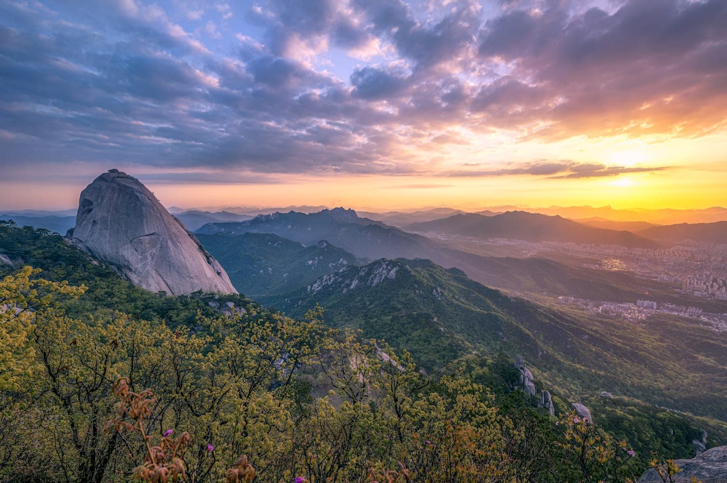 Wanderung zum Bukhansan Peak thumbnail