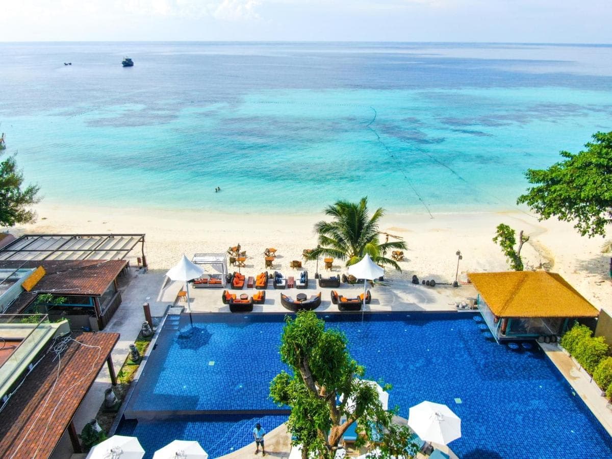 Akira Lipe Resort thumbnail