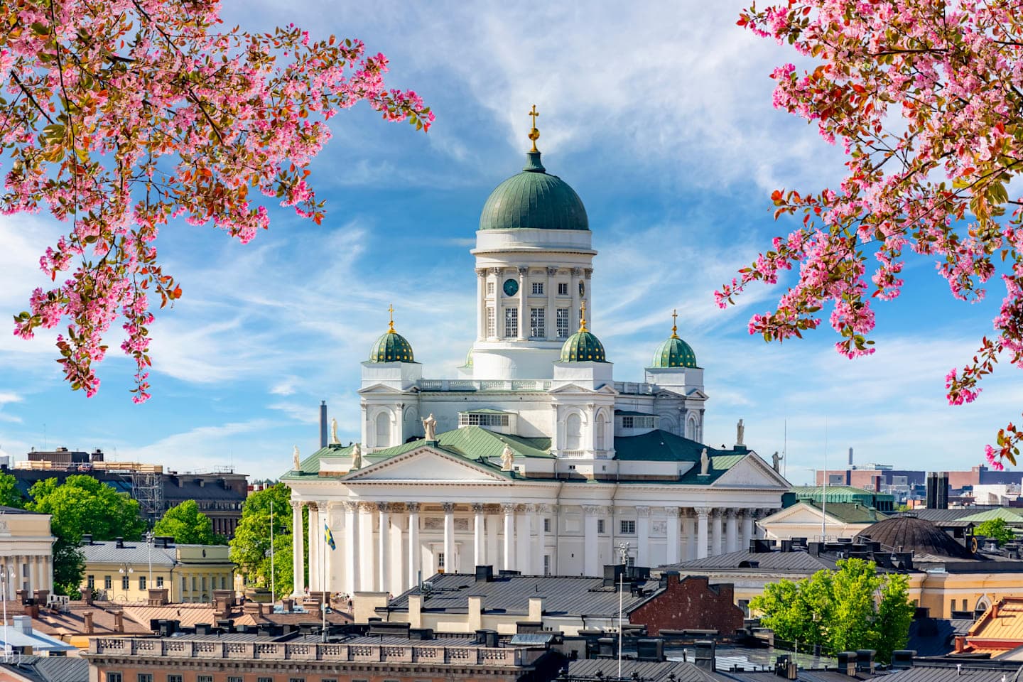 Stads- & foodtour door Helsinki thumbnail