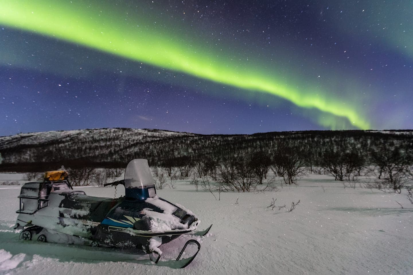 Northern lights experience by snowmobile (self-driven) thumbnail