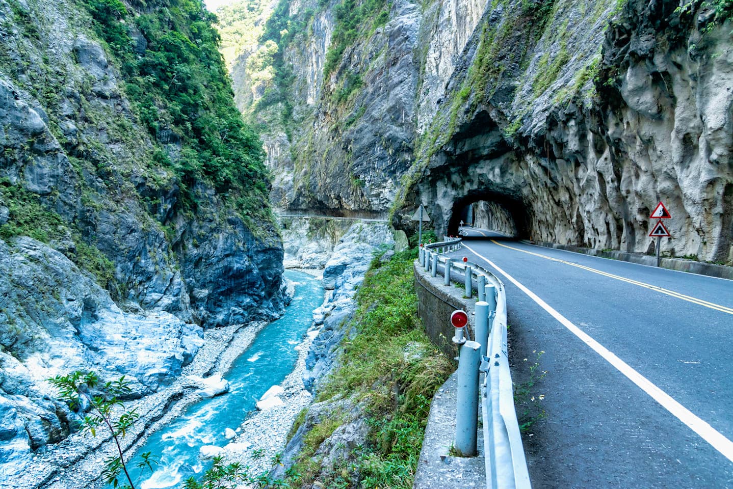 Taroko-Nationalpark & Küstenlandschaften thumbnail