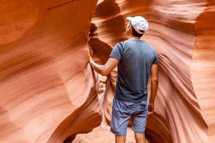 Lower Antelope Canyon Tour thumbnail