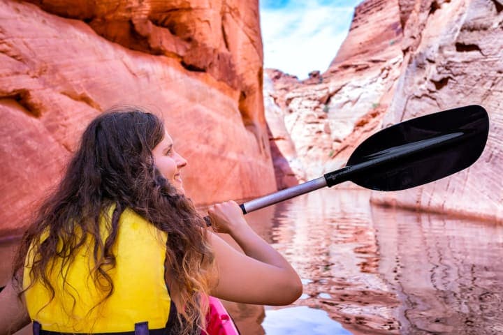 Kajaktocht & wandeling door de Water Antelope Canyon thumbnail