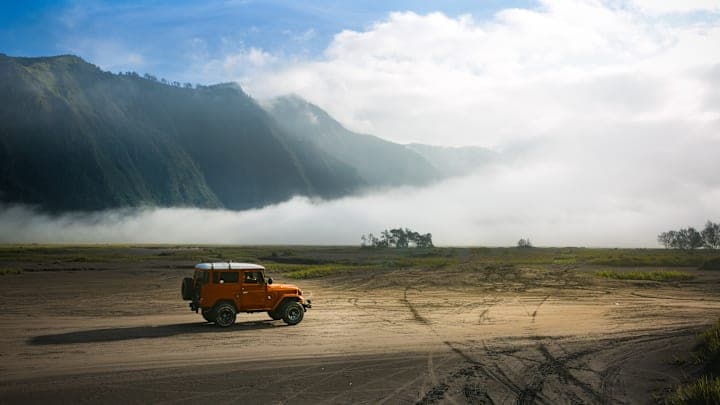 Sunrise Jeep-Tour thumbnail