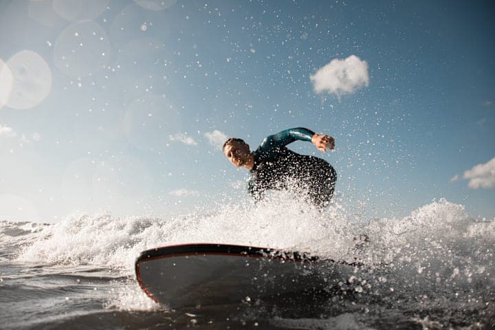 Anfänger-Surfkurs am Torquay Beach thumbnail
