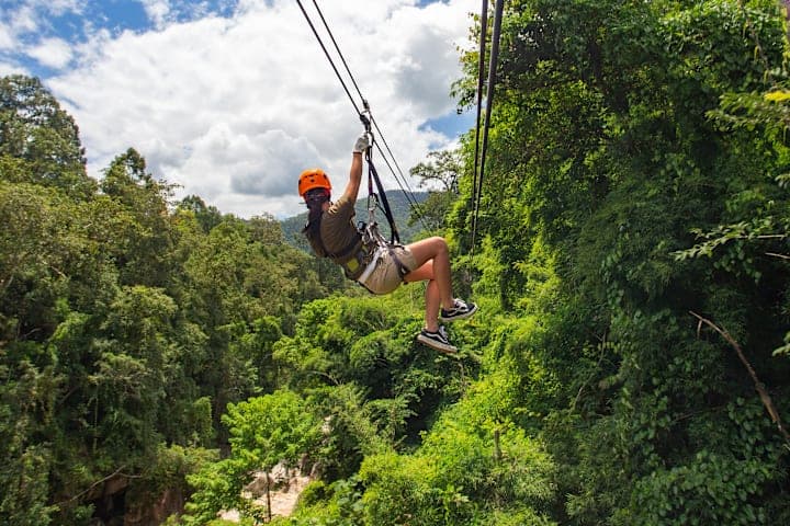 Zipline-avontuur in Samaná thumbnail