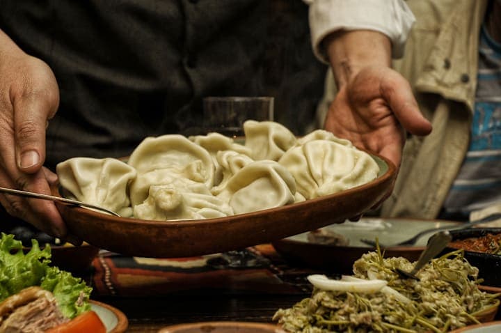 Halbtägige Food-Tour durch Sololaki thumbnail