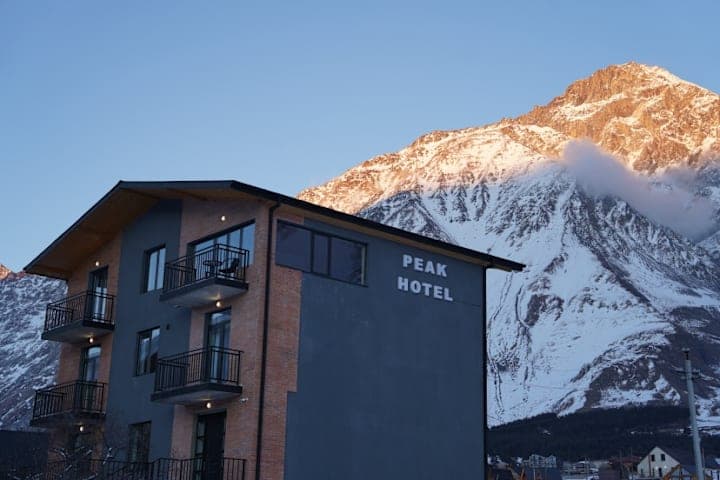 Peak Kazbegi Hotel thumbnail