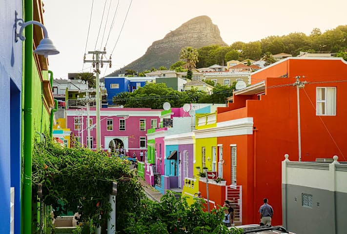 Walking tour through Bo-Kaap with a local thumbnail