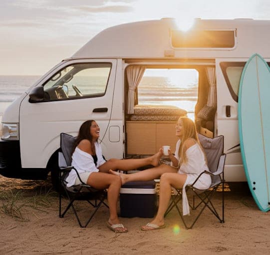 3 Nights on Us: Qatar for Free & Australien Vanlife