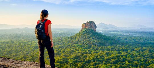 Sri Lanka bucketlist: temples, tea & highland highs!