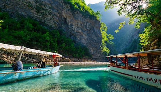 Albanien Roadtrip: Canyons, Cliffs & Crystal Waters