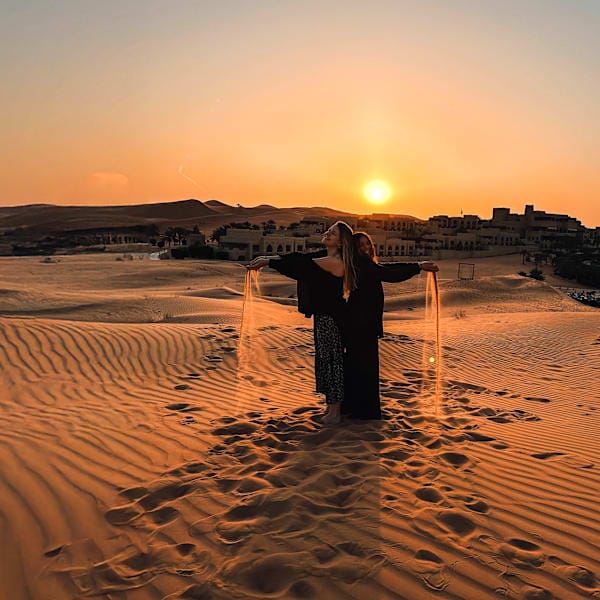 Emirate Roadtrip: Sleep like a Sheikh & Shine like Dubai