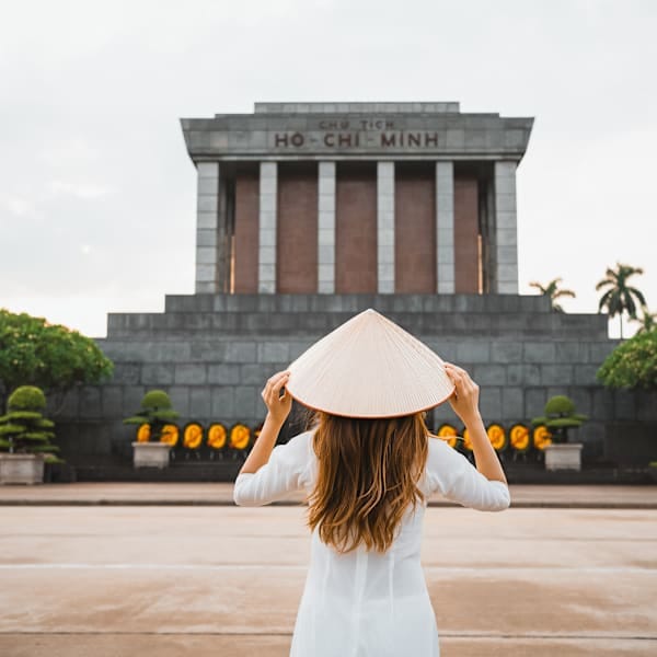 Vietnam Bucket List: Ha Long Bay, Hoi An, Mekong!