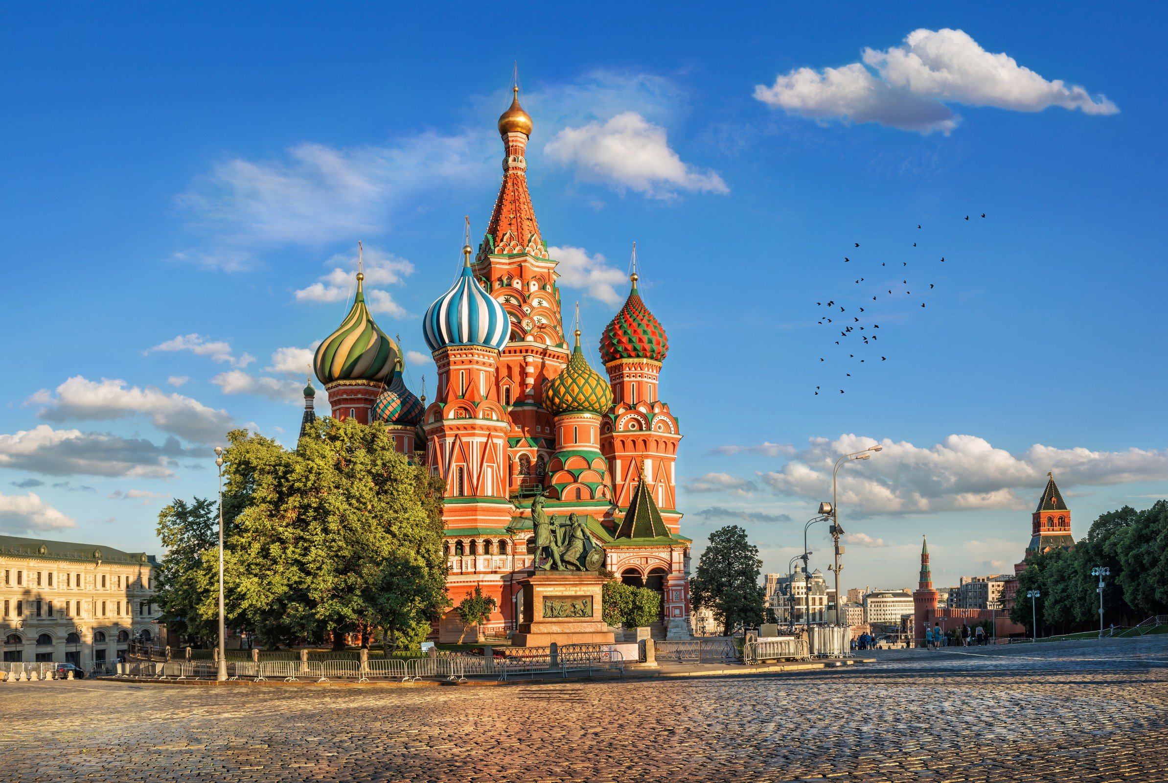 Red square russia. Храм Василия Блаженного Москва. Кремль и красная площадь и храм Василия Блаженного.