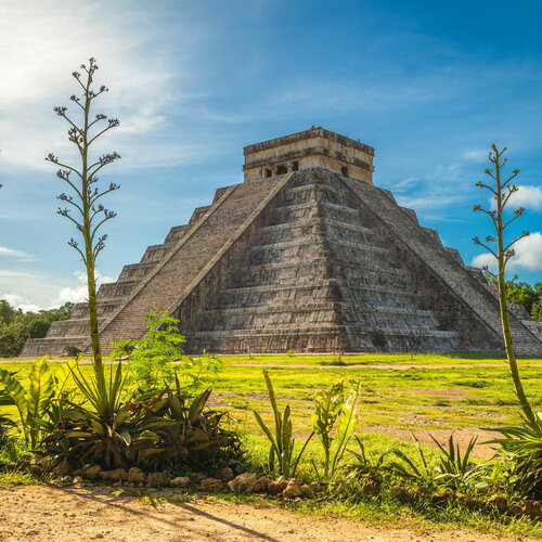 Maya Ist Für Alles Bereit, Um Den Job Zu Bekommen Maya Ist Für Alles Bereit, Um Den Job Zu Bekommen